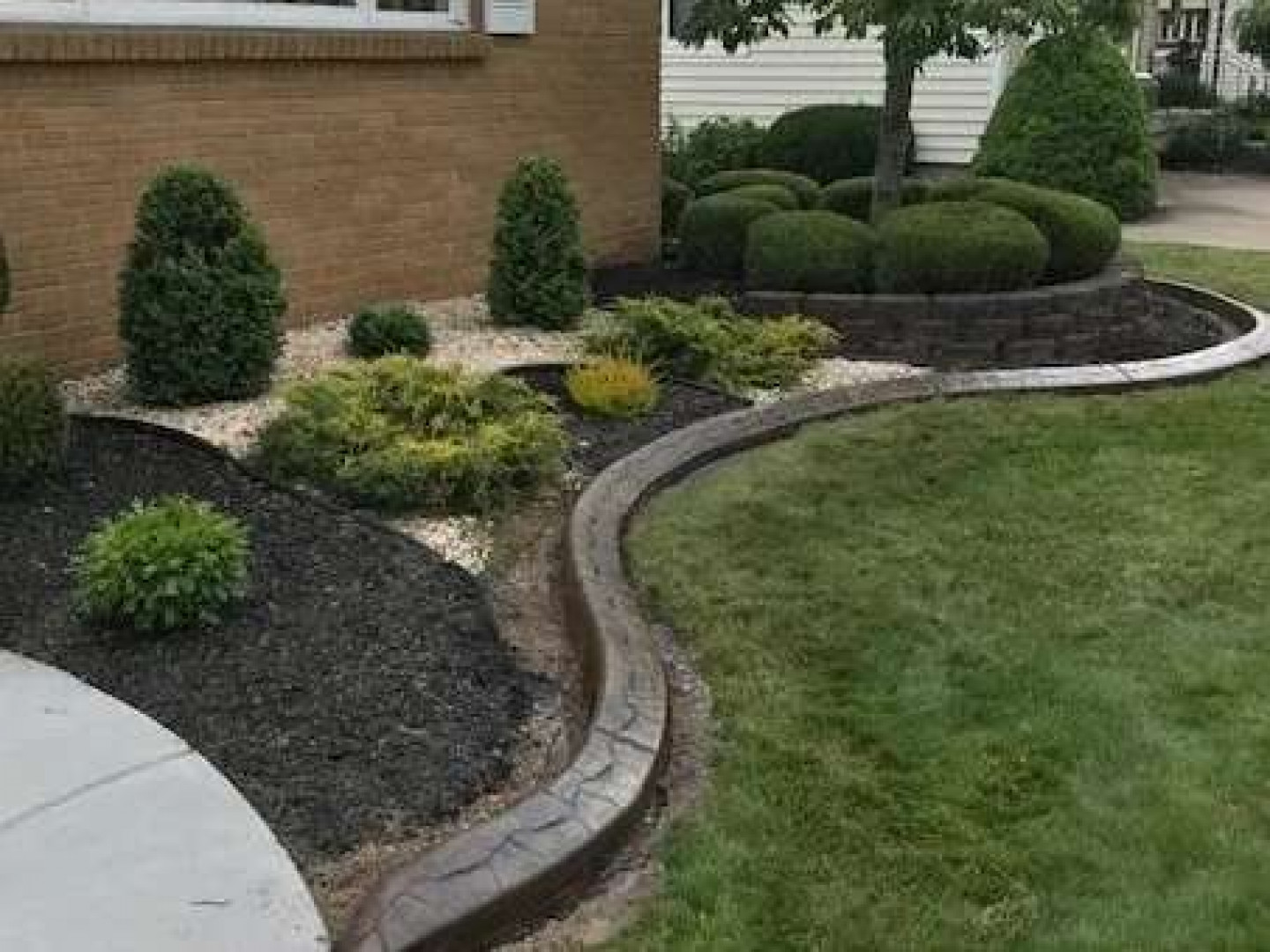 Landscape Curbing, Landscape Curb Sealing | Buffalo Amherst, Clarence ...